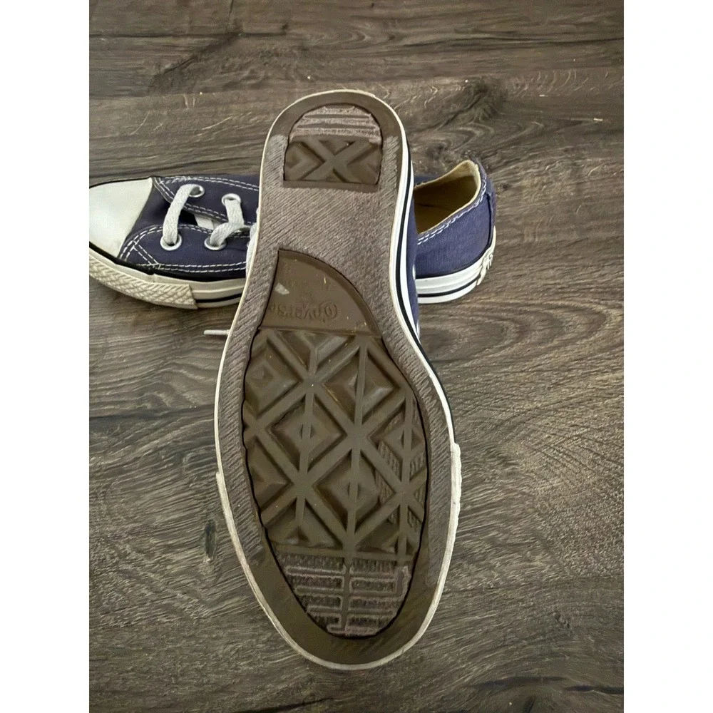 Converse Chucks Low Top Lace Up Navy W‎ 5.5 Men 3.5